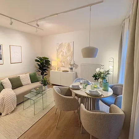 Cozy With Kitchen And Open Living Apartmán *